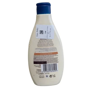 Aveeno Baby Soothing Relief Emollient Wash For Dry, Sensitive Skin (With Natural Oat Oil & Vitamin E) - 250ml